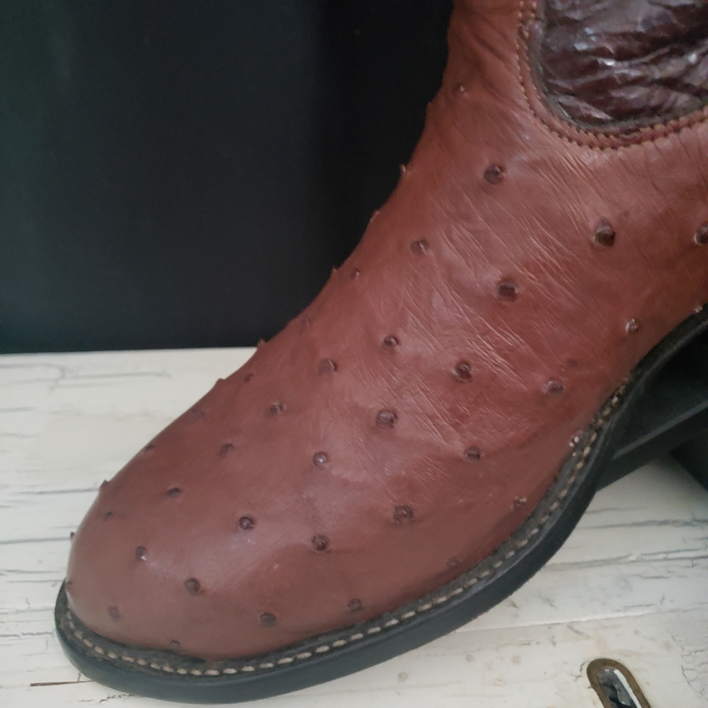 Tony Lama Full Quill Ostrich Cowboy Boots - Men's size 10 D